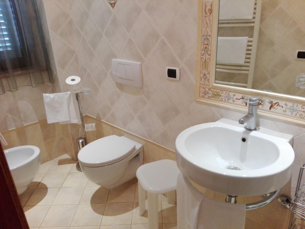 Hotel Ponte San Vittorino อัสซิซี ภายนอก รูปภาพ