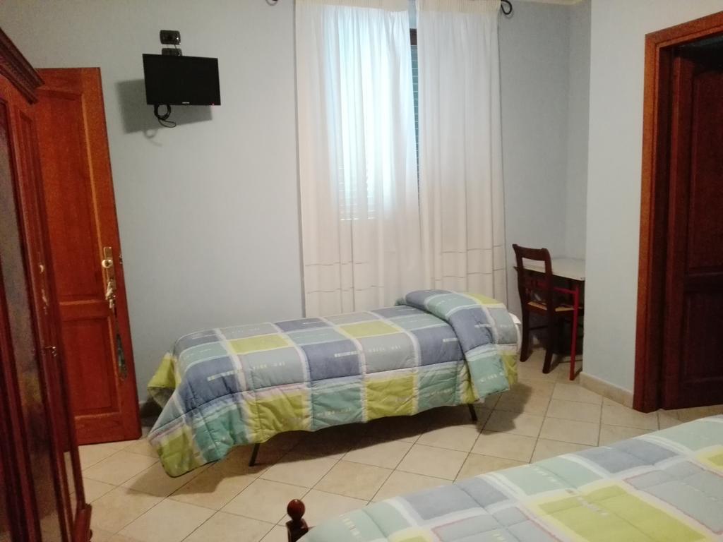 Hotel Ponte San Vittorino อัสซิซี ภายนอก รูปภาพ
