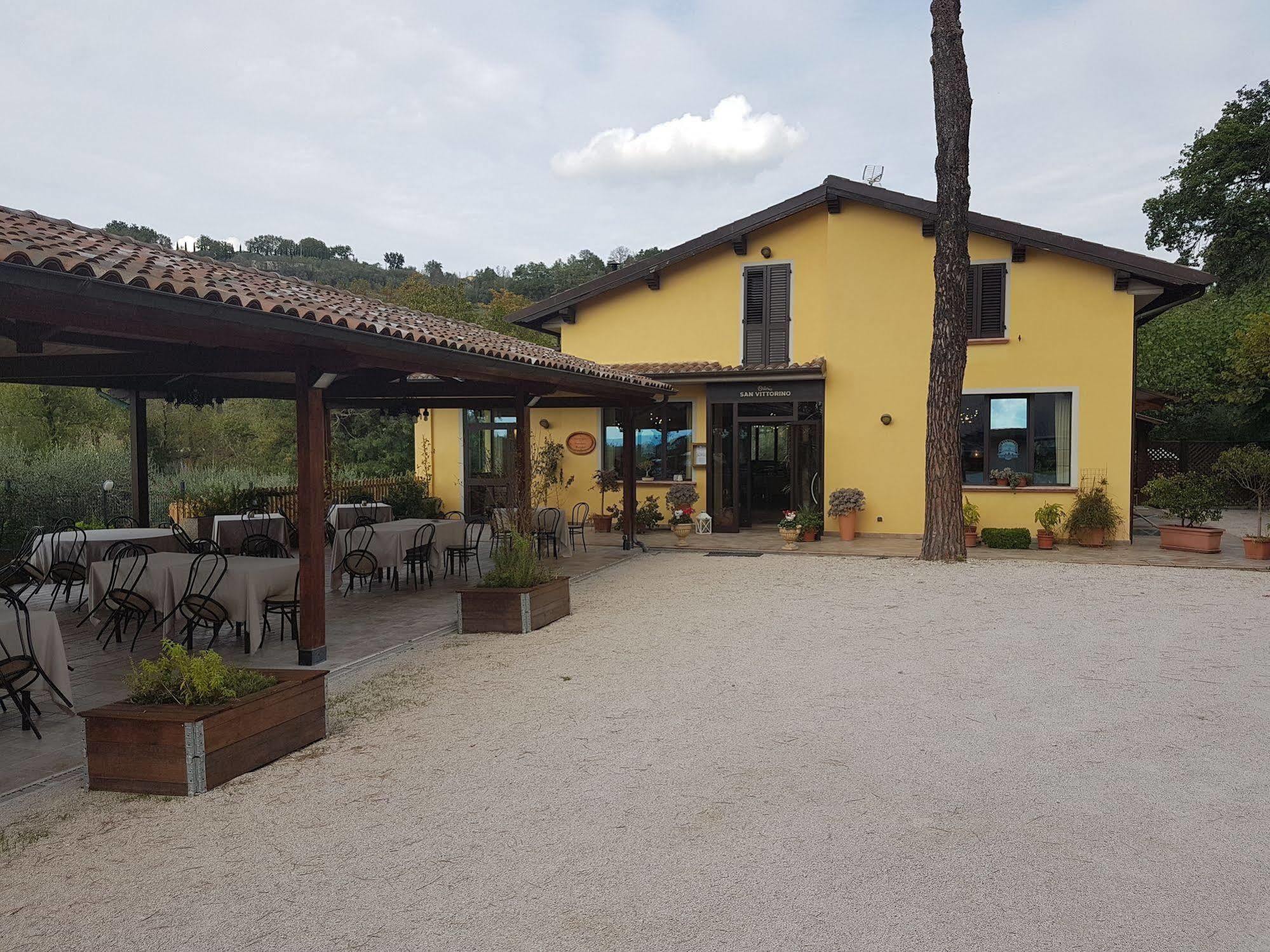 Hotel Ponte San Vittorino อัสซิซี ภายนอก รูปภาพ